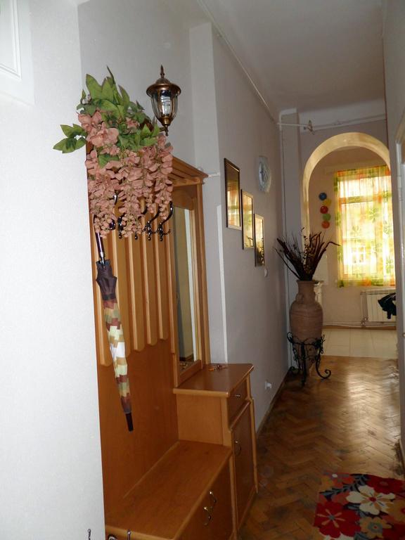 Ara & Gaya Аpartment Appartement Jerevan Buitenkant foto