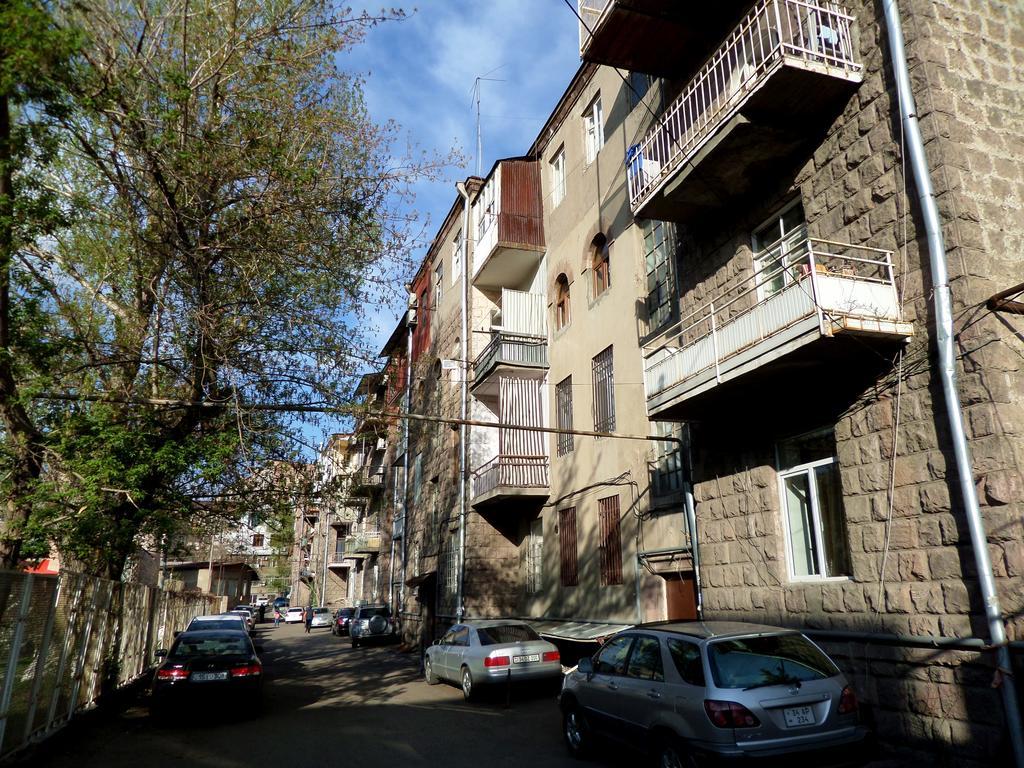 Ara & Gaya Аpartment Appartement Jerevan Buitenkant foto
