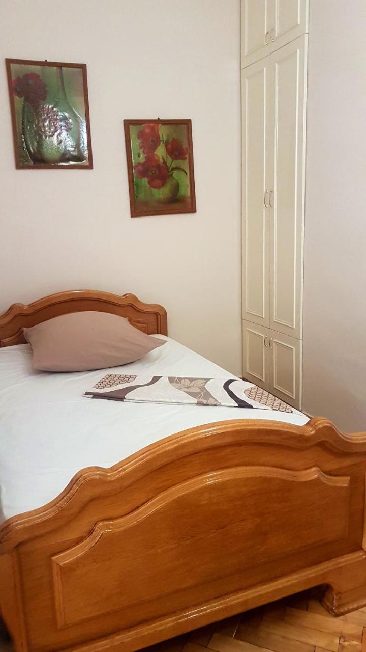 Ara & Gaya Аpartment Appartement Jerevan Buitenkant foto